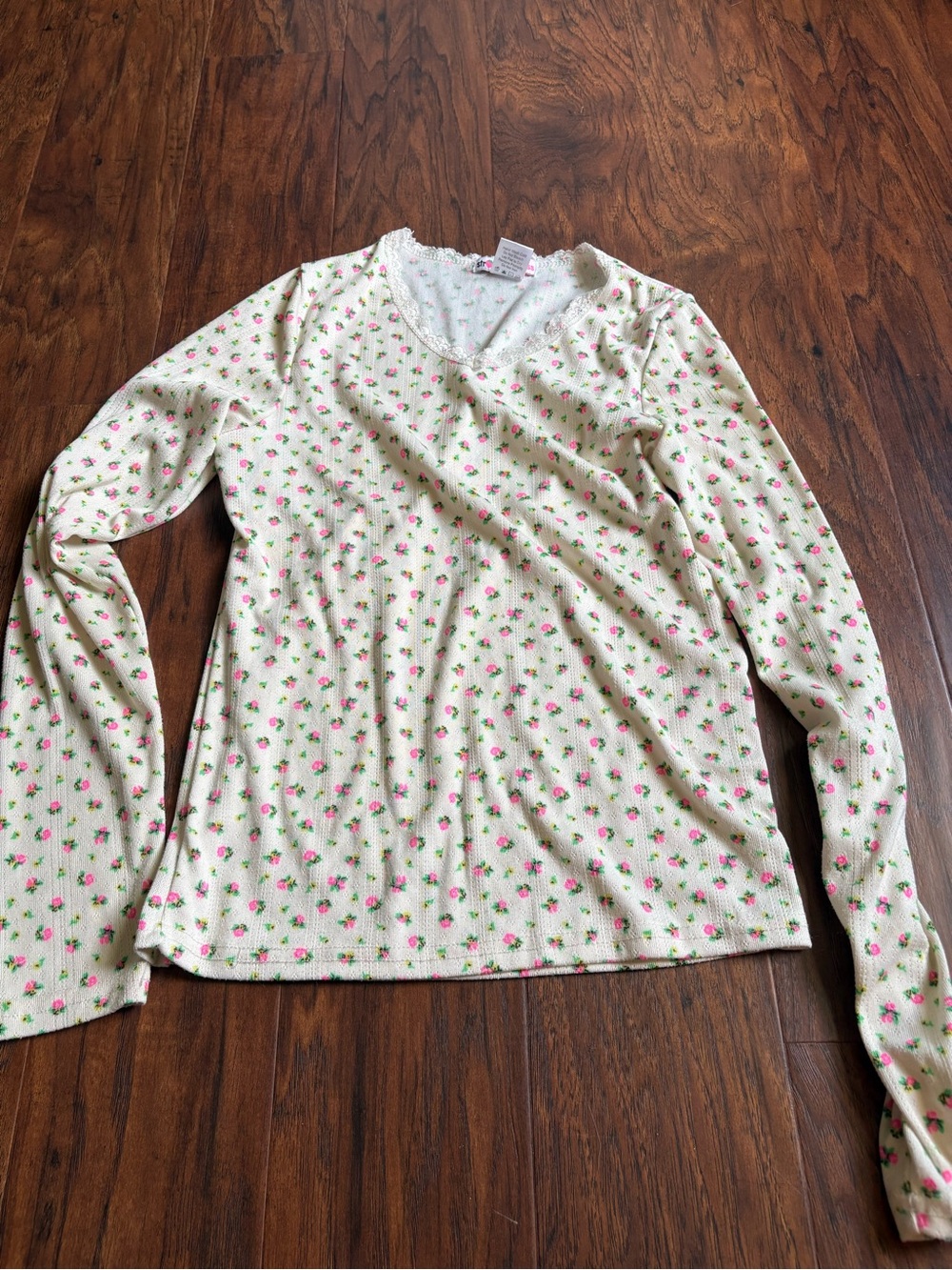 Cream Floral Ribbed Long Sleeve pajama Top